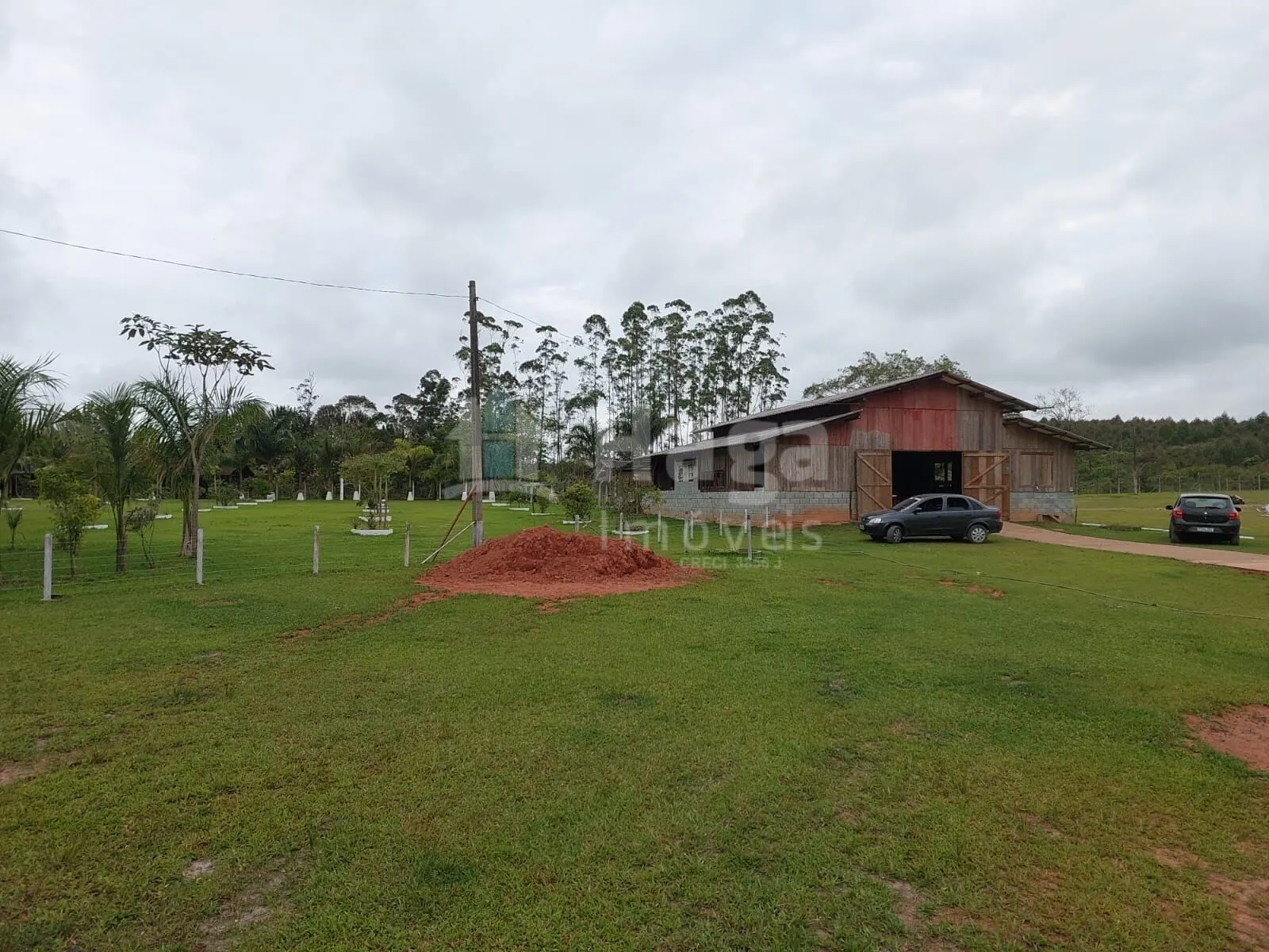 Terreno à venda de 1 ha em Balneário Piçarras, SC, Brasil