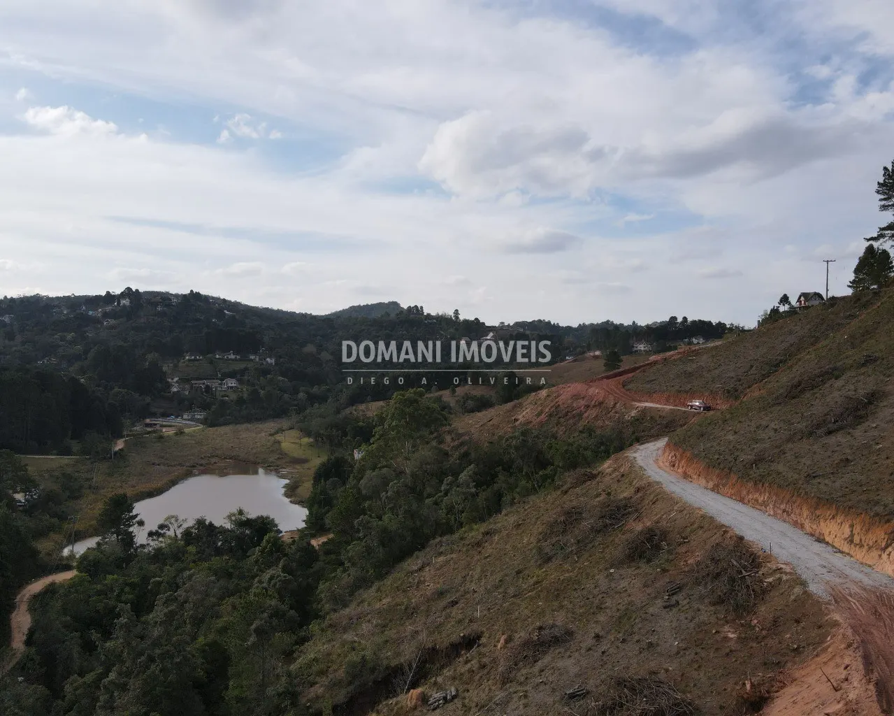Terreno à venda de 1.650 m² em Campos do Jordão, SP, Brasil