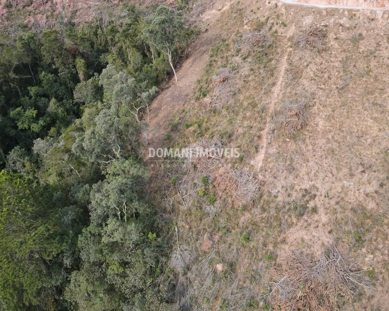 Terreno à venda de 1.650 m² em Campos do Jordão, SP, Brasil