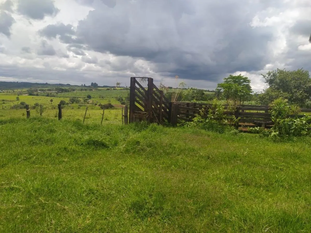 Sítio à venda de 15 ha em Cássia dos Coqueiros, SP, Brasil