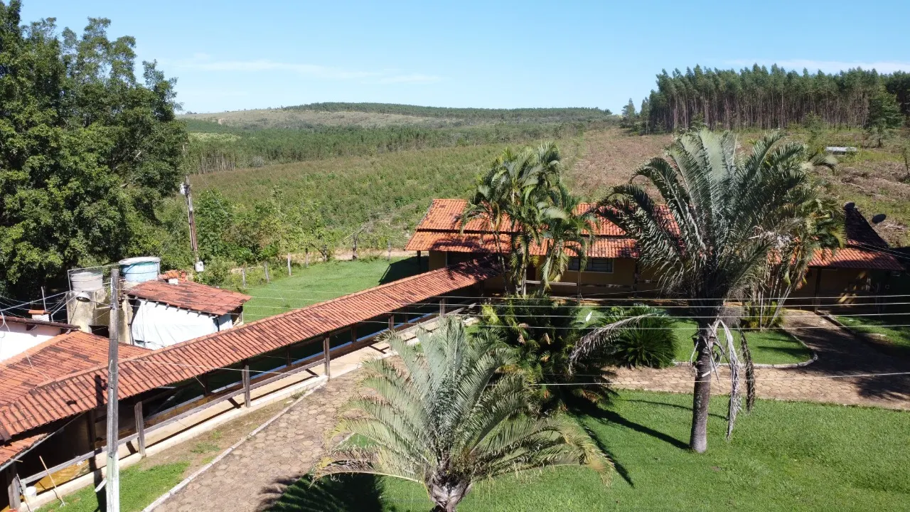 Fazenda à venda de 184 ha em Luziânia, GO, Brasil