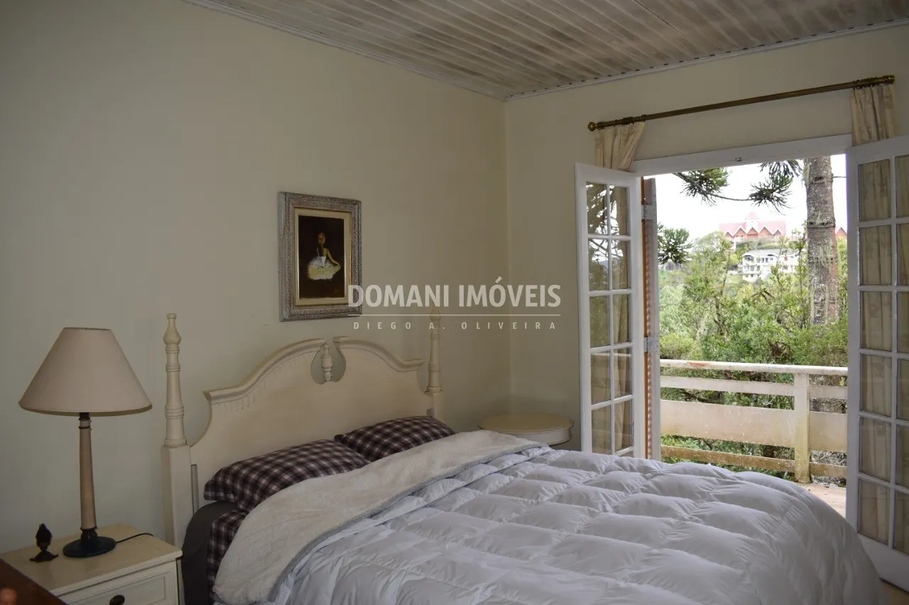 Casa à venda de 3.400 m² em Campos do Jordão, SP, Brasil