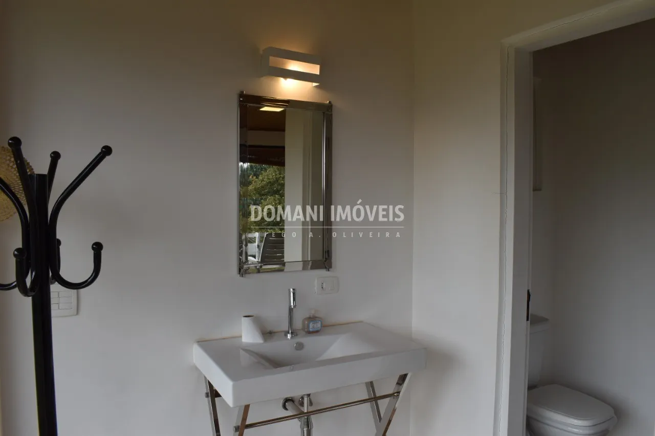 Casa à venda de 3.400 m² em Campos do Jordão, SP, Brasil