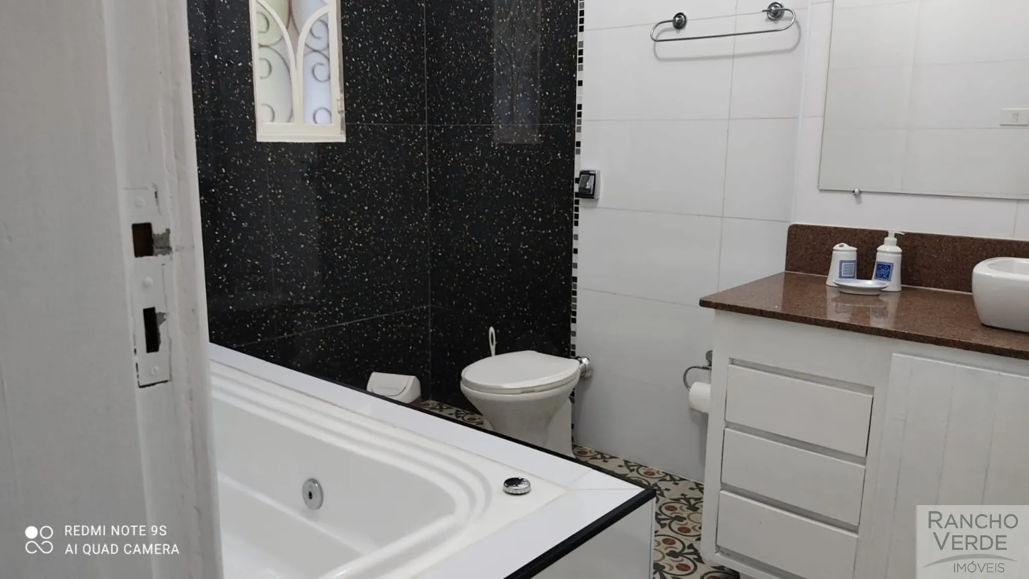 Sítio à venda de 6 ha em Jambeiro, SP, Brasil
