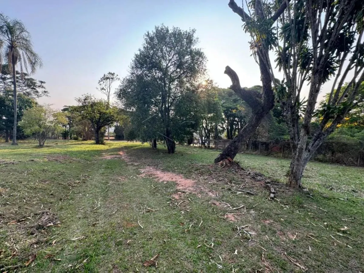 Chácara à venda de 9.261 m² em Botucatu, SP, Brasil