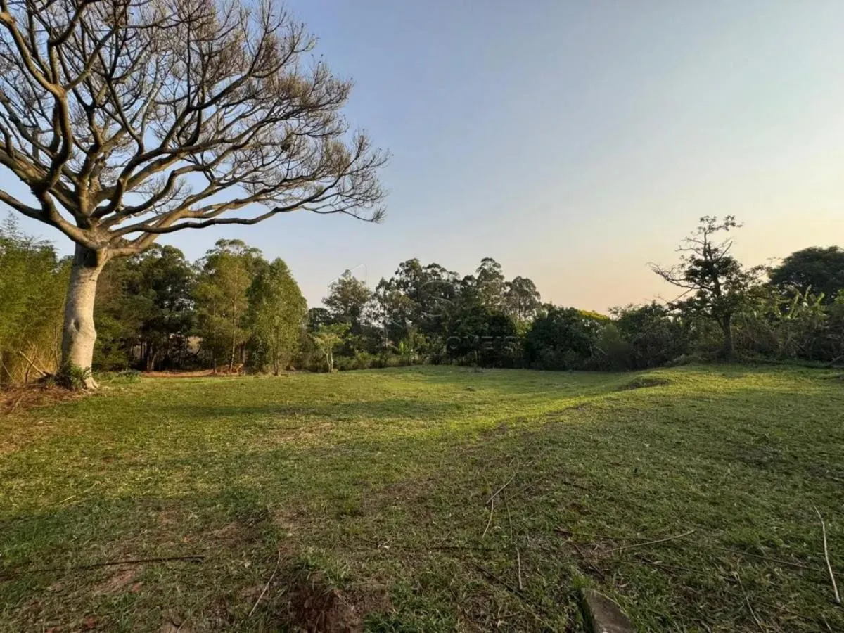 Chácara à venda de 9.261 m² em Botucatu, SP, Brasil