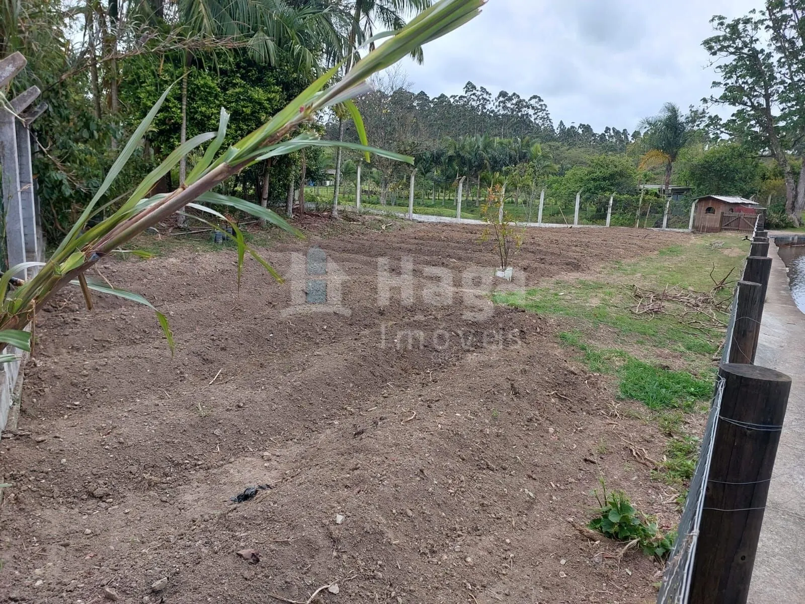 Fazenda à venda de 1 ha em Balneário Piçarras, SC, Brasil