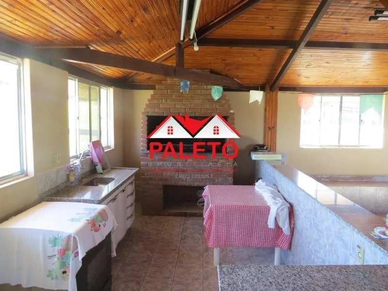 Sítio à venda de 14 ha em Porangaba, SP, Brasil