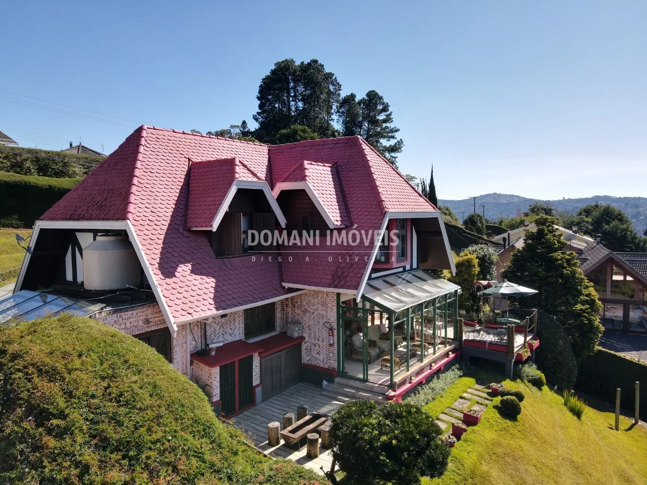 Casa à venda e para Alugar de 1.140 m² em Campos do Jordão, SP, Brasil