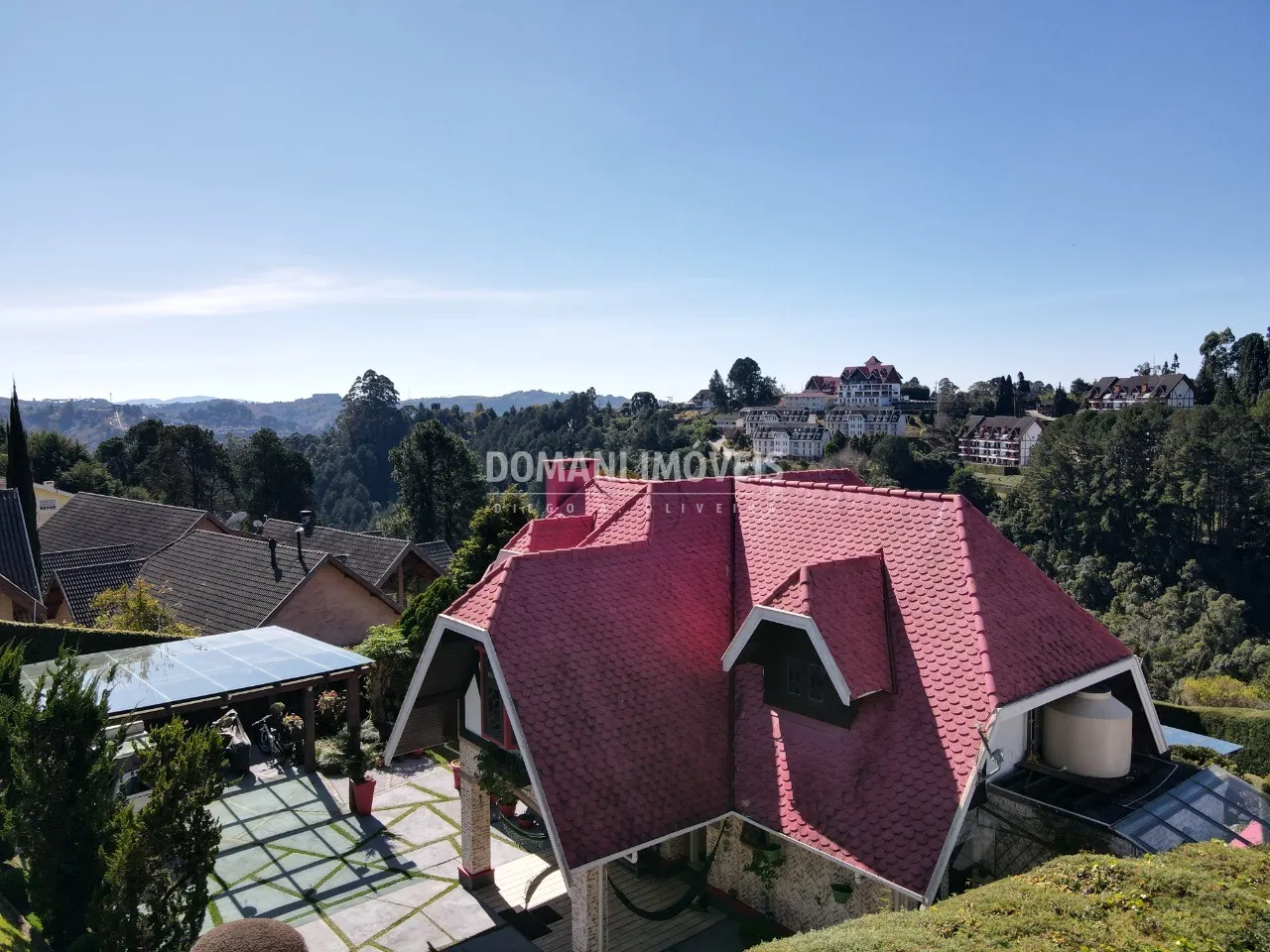 Casa à venda e para Alugar de 1.140 m² em Campos do Jordão, SP, Brasil
