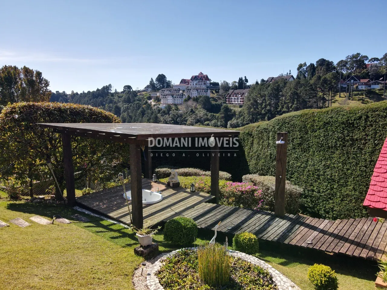 Casa à venda e para Alugar de 1.140 m² em Campos do Jordão, SP, Brasil