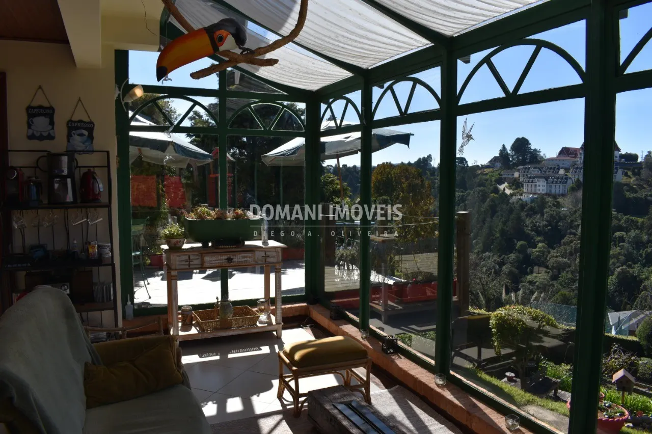 Casa à venda e para Alugar de 1.140 m² em Campos do Jordão, SP, Brasil