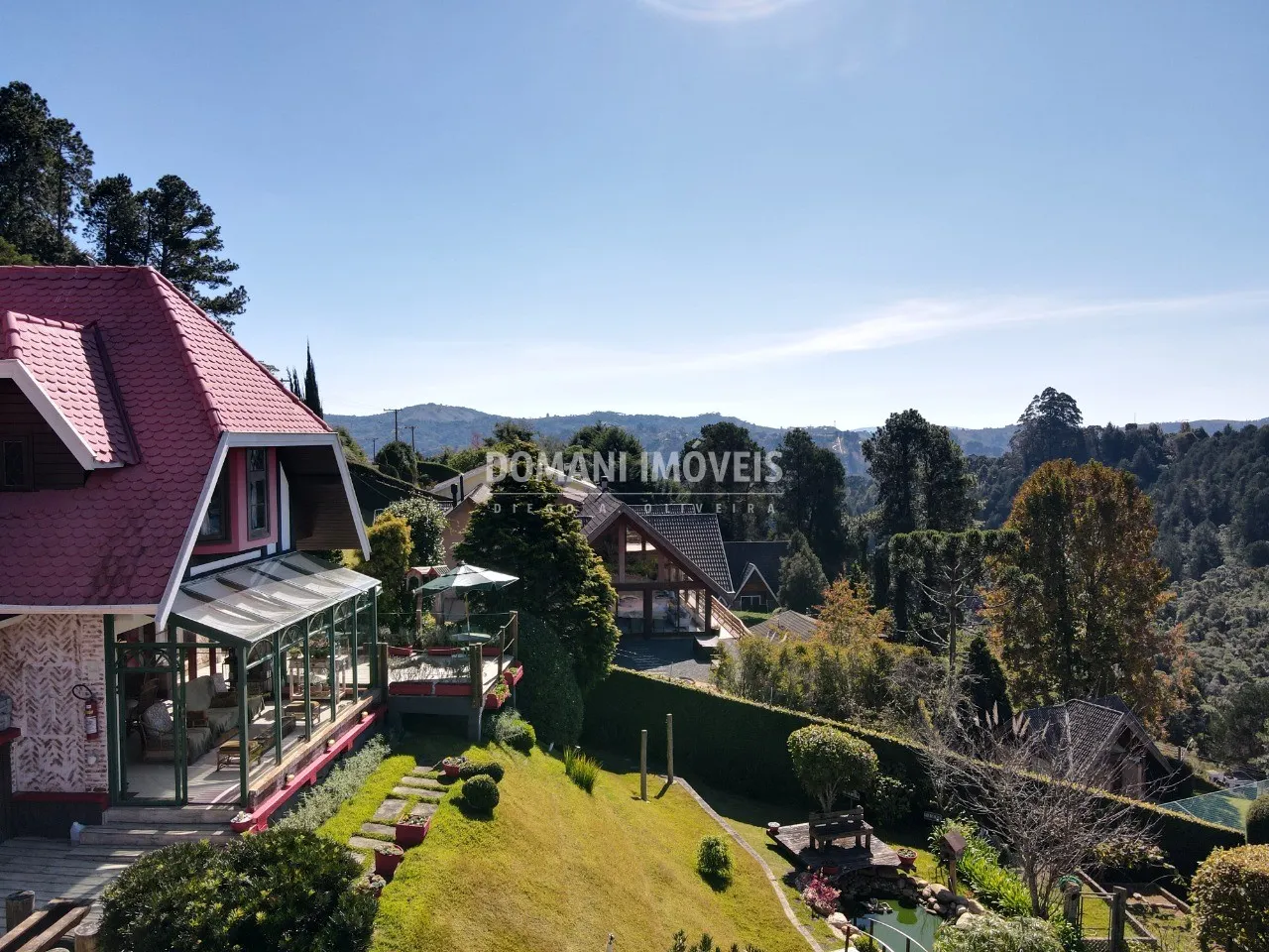 Casa à venda e para Alugar de 1.140 m² em Campos do Jordão, SP, Brasil
