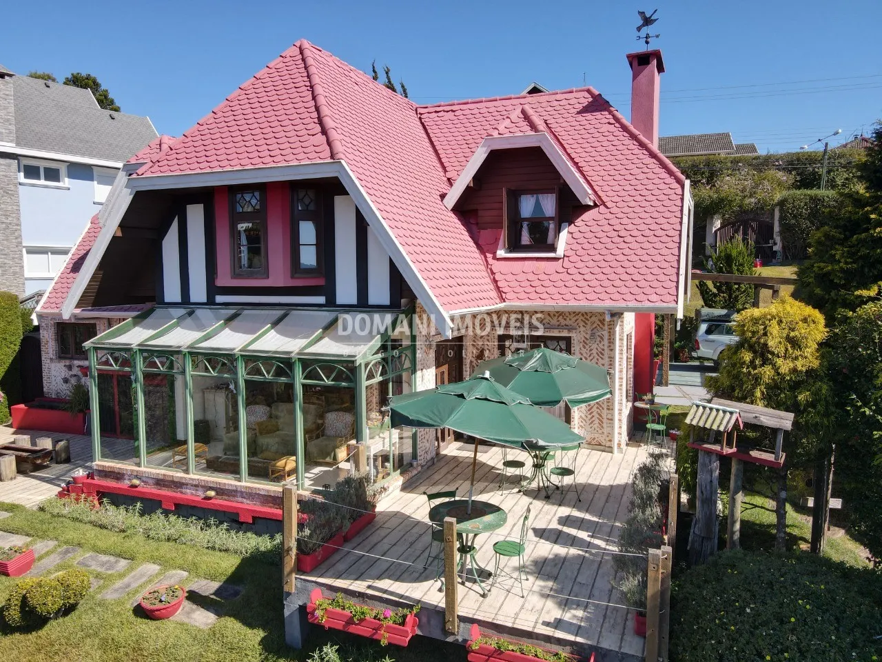 Casa à venda e para Alugar de 1.140 m² em Campos do Jordão, SP, Brasil