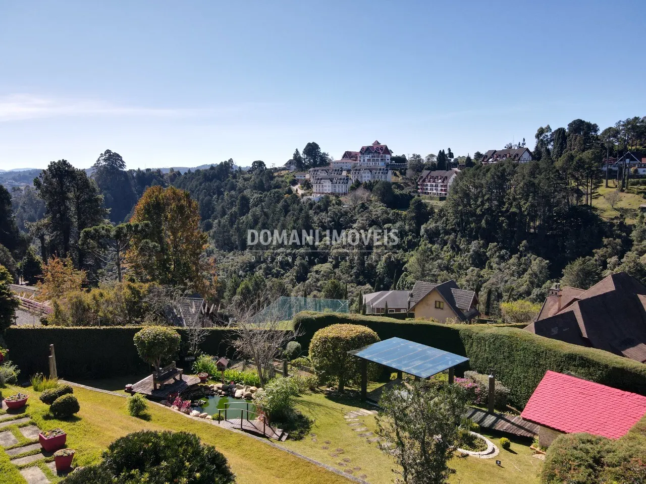 Casa à venda e para Alugar de 1.140 m² em Campos do Jordão, SP, Brasil