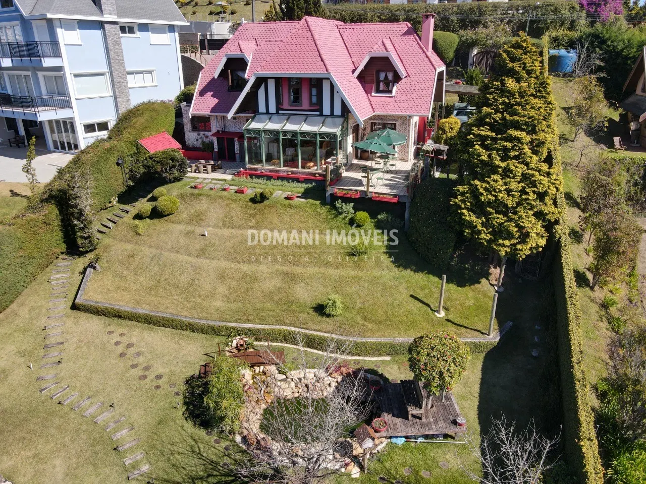 Casa à venda e para Alugar de 1.140 m² em Campos do Jordão, SP, Brasil