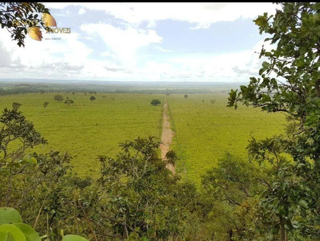 Fazenda à venda de 1.590 ha em Chapada dos Guimarães, MT, Brasil