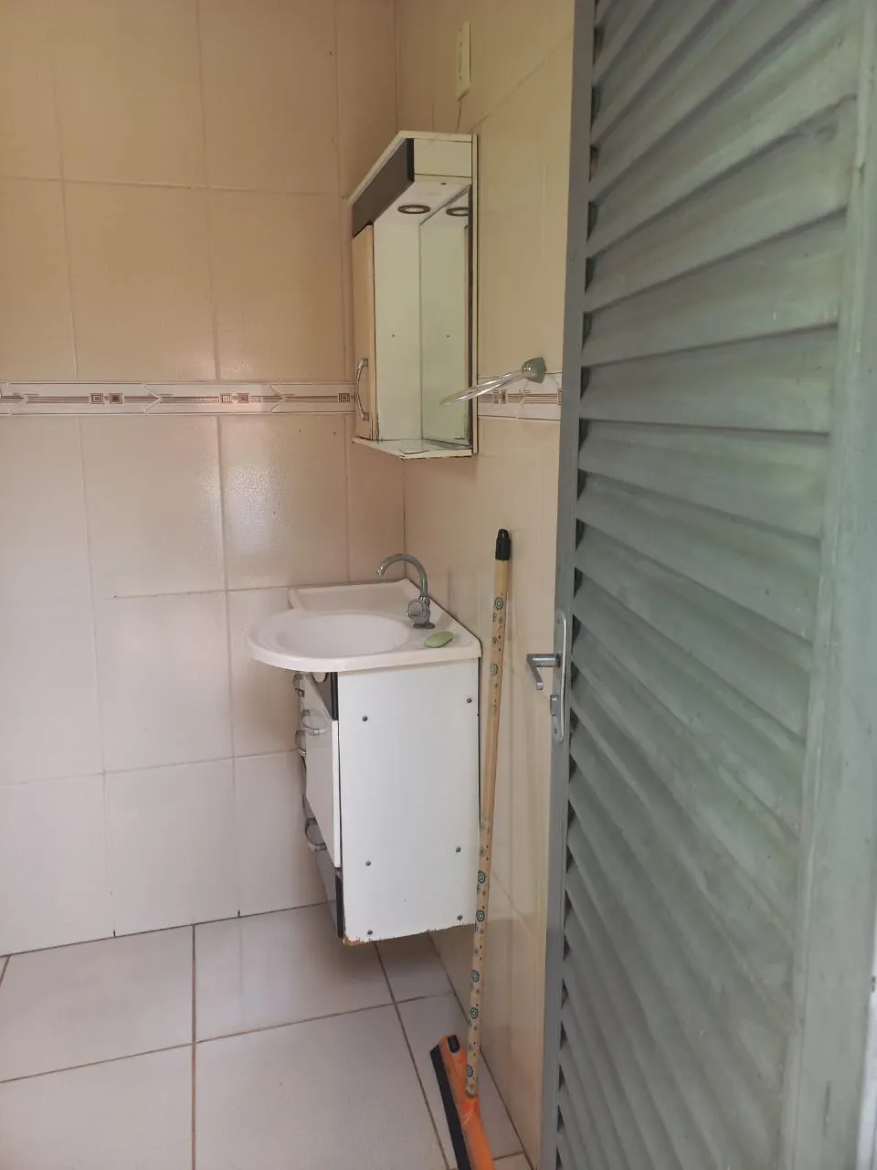 Country home for sale and to rent of 2 acres in Pouso Alegre, MG, Brazil