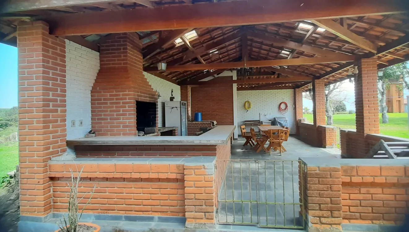 Sítio à venda de 7 ha em Sarapuí, SP, Brasil