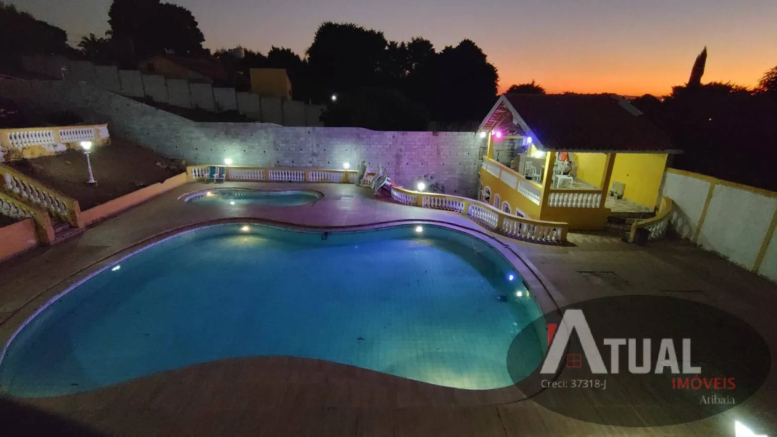Casa à venda de 1.000 m² em Itatiba, SP, Brasil