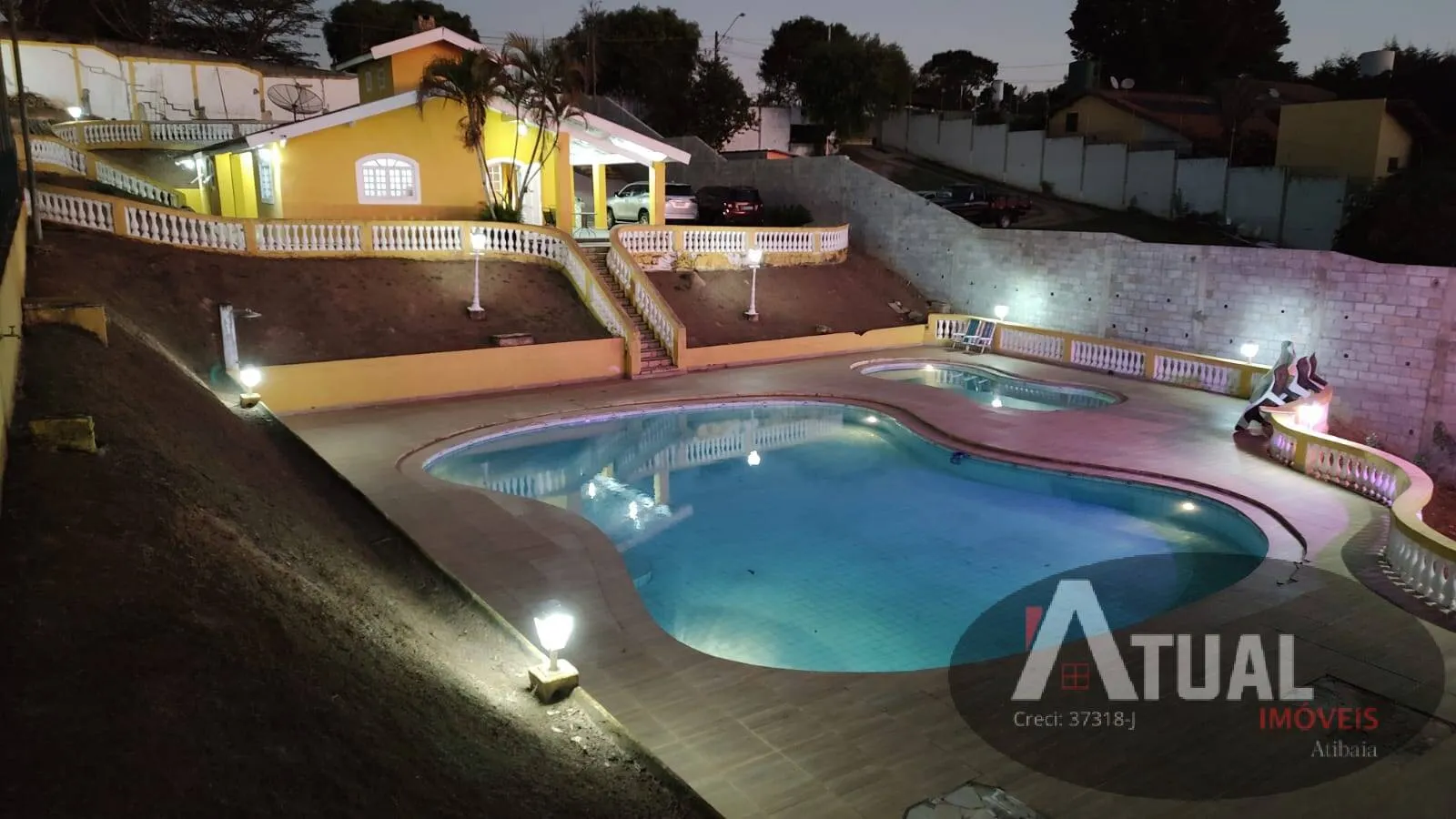 Casa à venda de 1.000 m² em Itatiba, SP, Brasil