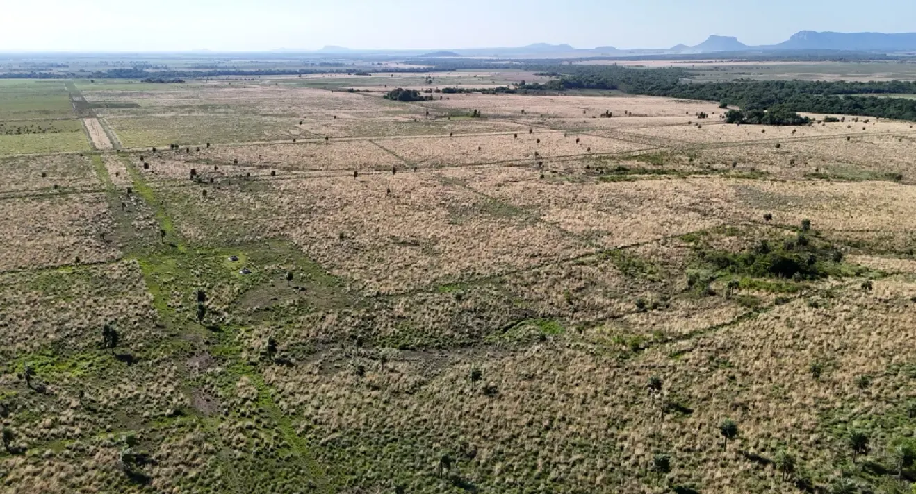 Comercial à venda de 657 ha em Paraguarí, Paraguai