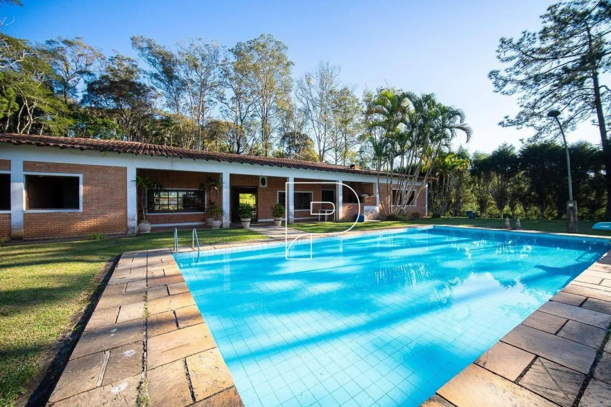 Chácara à venda de 2 ha em Cotia, SP, Brasil