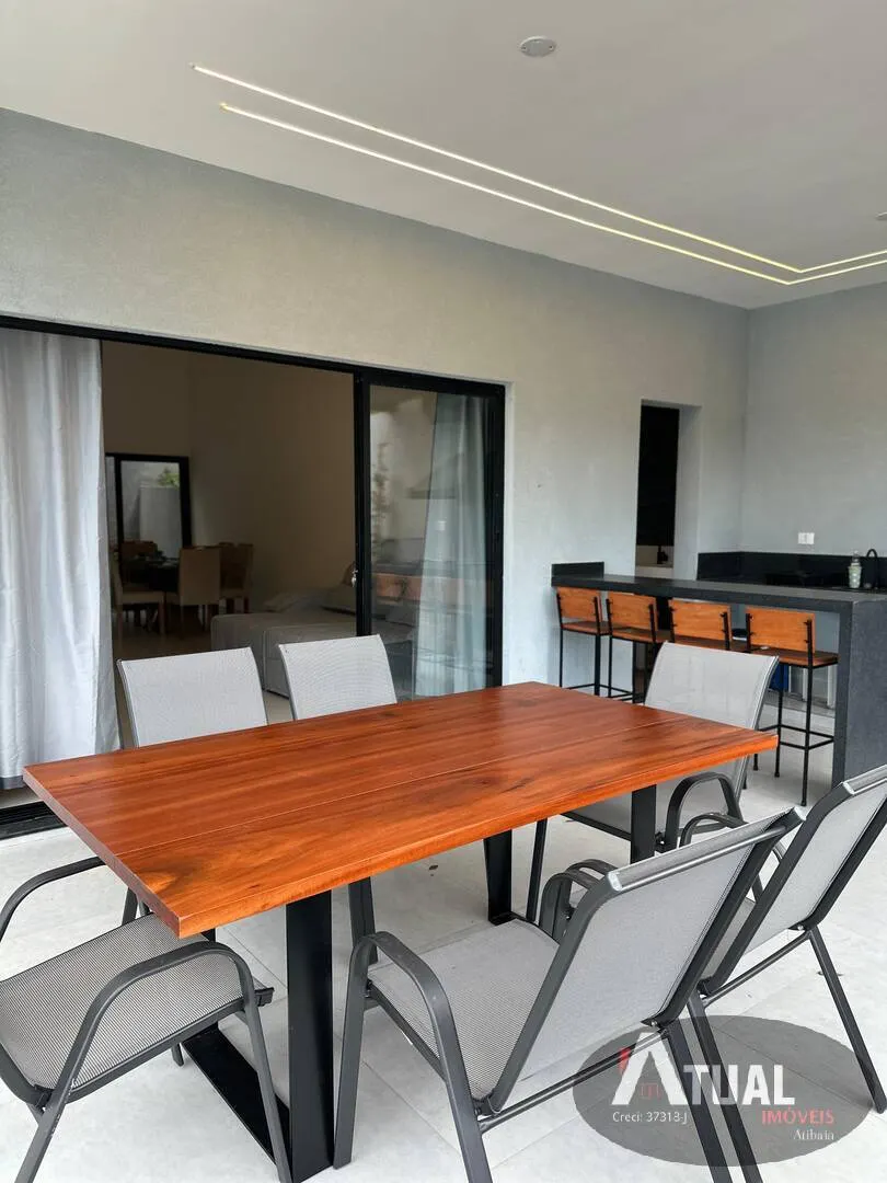 Casa à venda de 420 m² em Atibaia, SP, Brasil