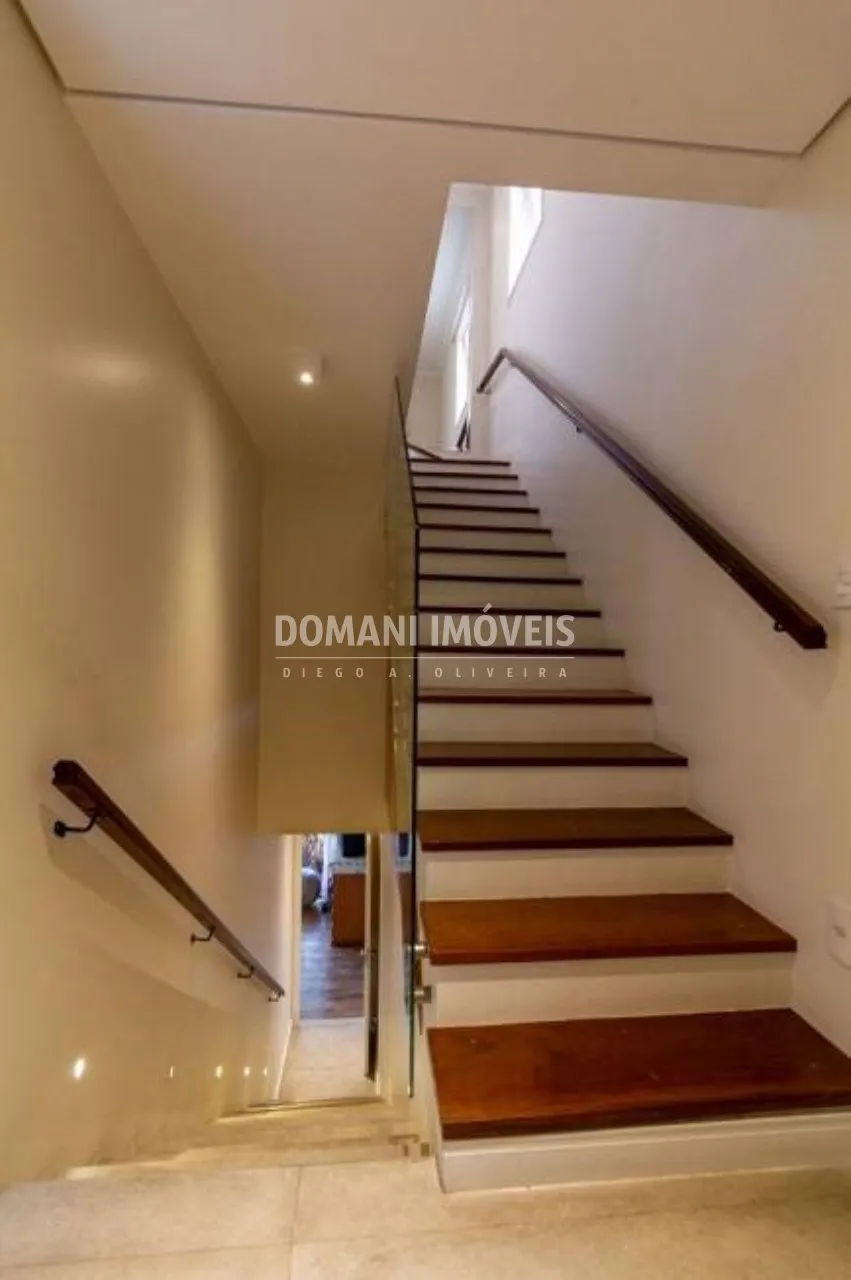 Casa à venda de 328 m² em São Paulo, SP, Brasil