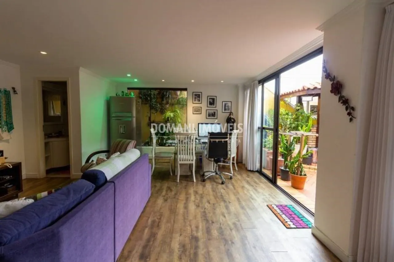 Casa à venda de 328 m² em São Paulo, SP, Brasil