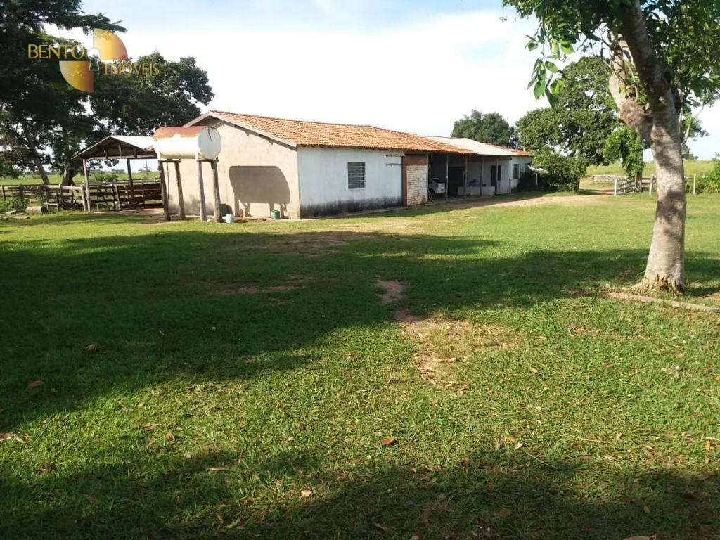 Fazenda à venda de 1.570 ha em Acorizal, MT, Brasil