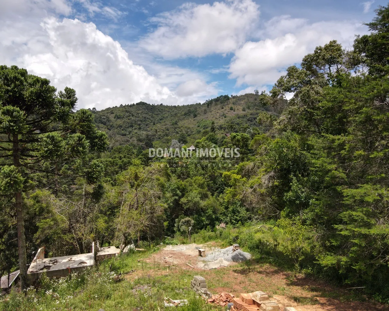 Pousada à venda de 2.450 m² em Campos do Jordão, SP, Brasil