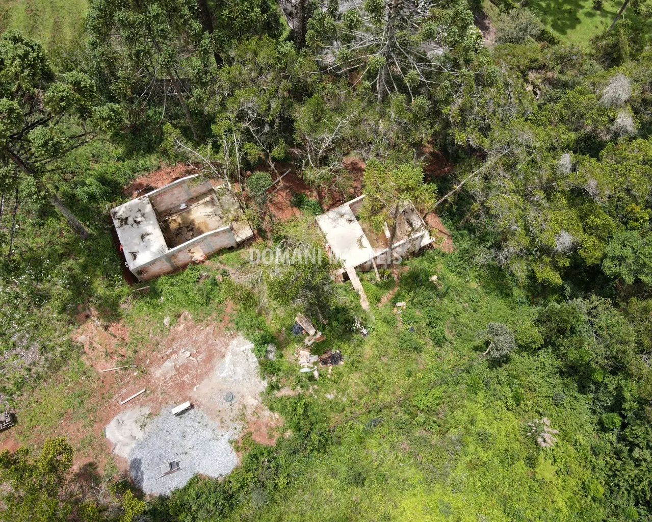 Pousada à venda de 2.450 m² em Campos do Jordão, SP, Brasil