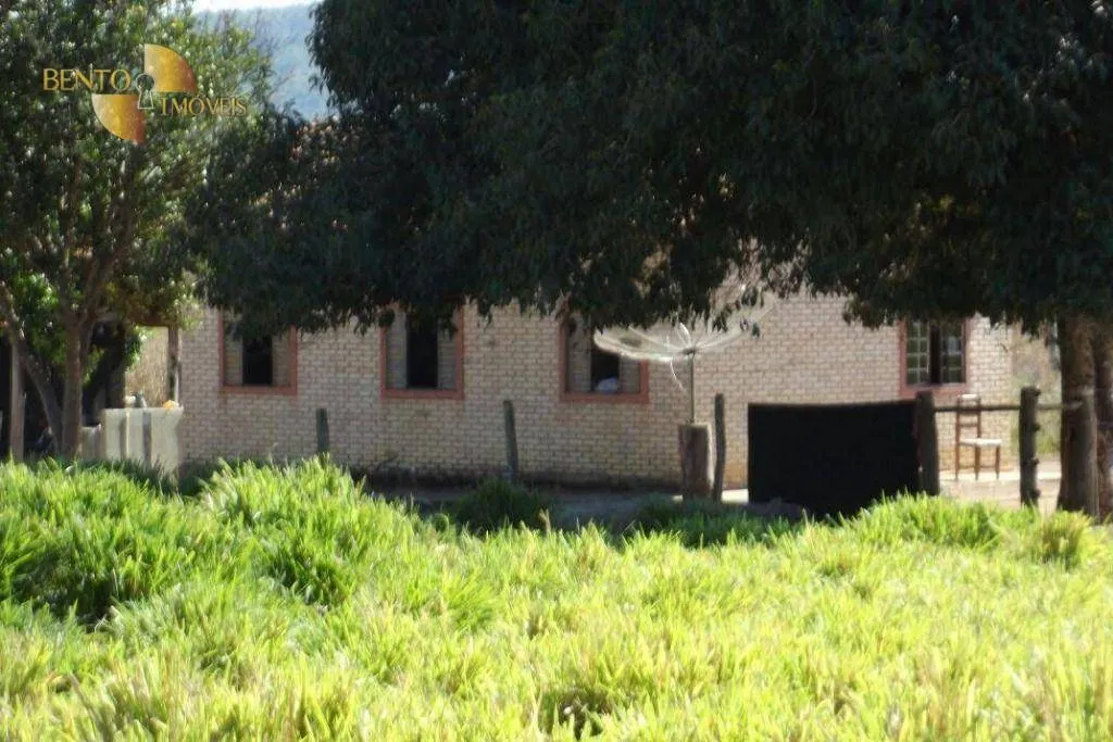 Fazenda à venda de 3.840 ha em Porto Esperidião, MT, Brasil