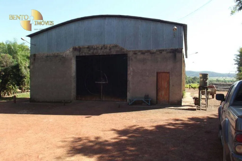 Fazenda à venda de 3.840 ha em Porto Esperidião, MT, Brasil