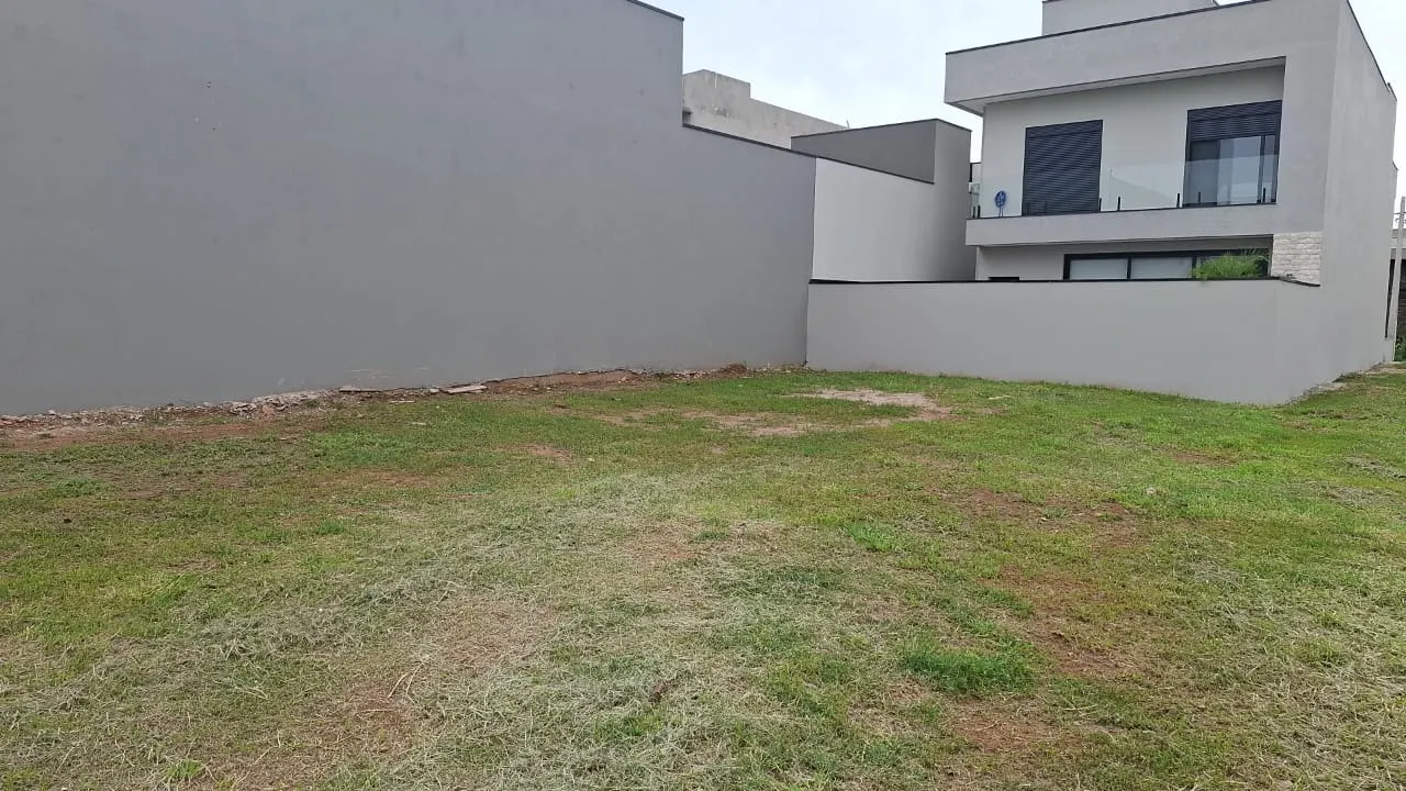 Terreno à venda de 218 m² em Paulínia, SP, Brasil