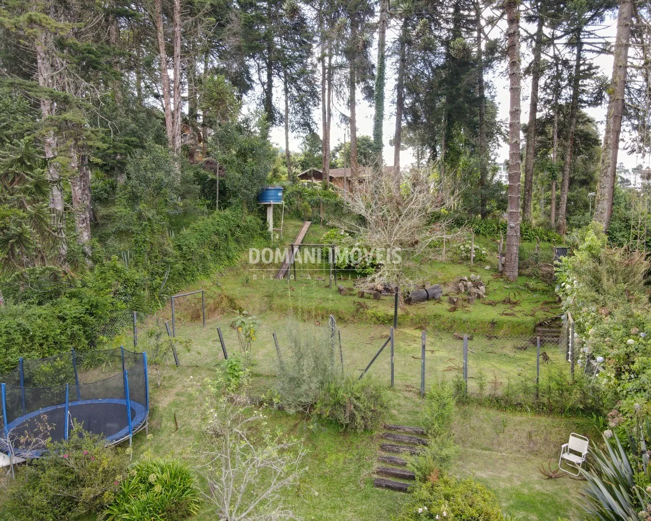 Casa à venda de 1.105 m² em Campos do Jordão, SP, Brasil