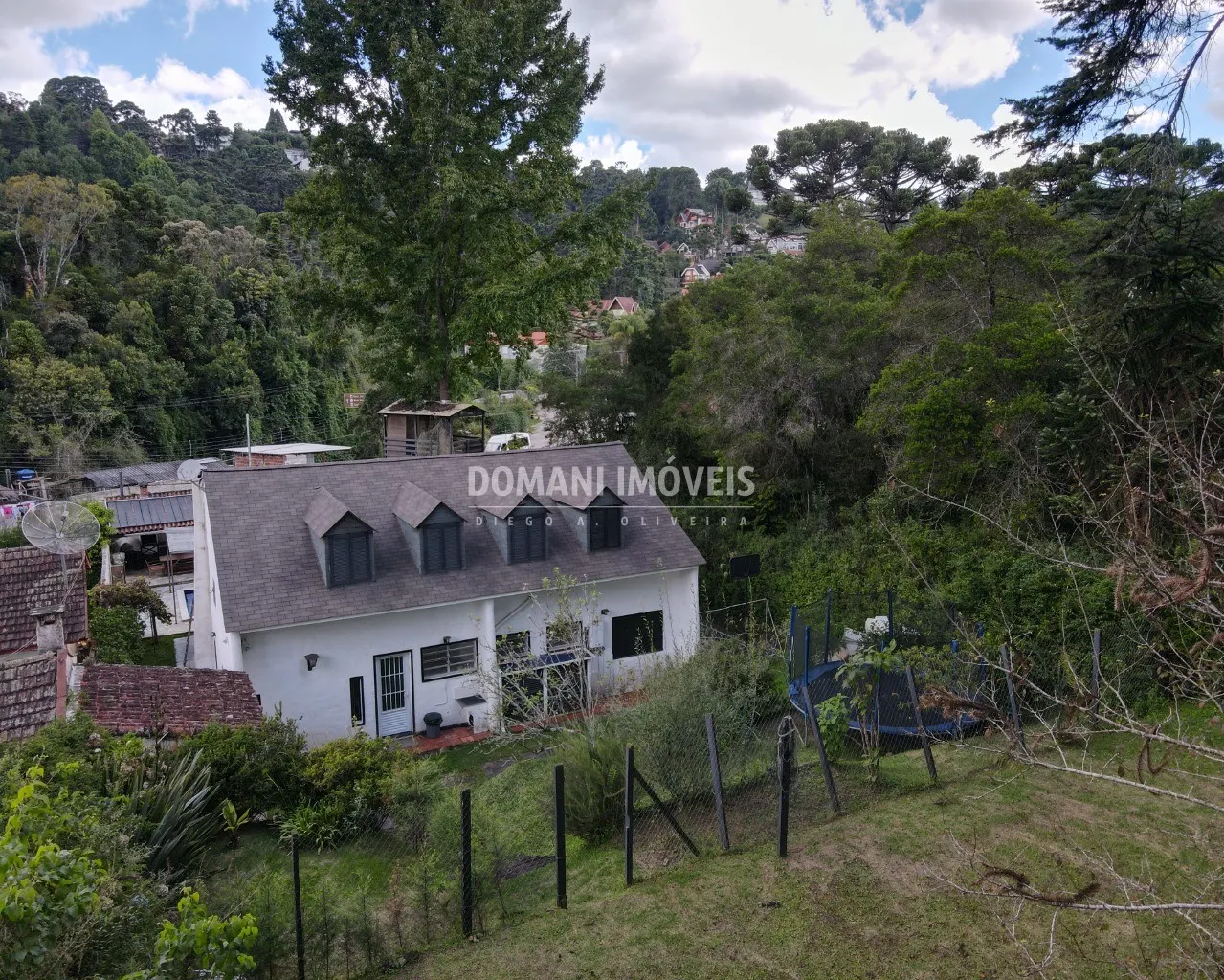 Casa à venda de 1.105 m² em Campos do Jordão, SP, Brasil