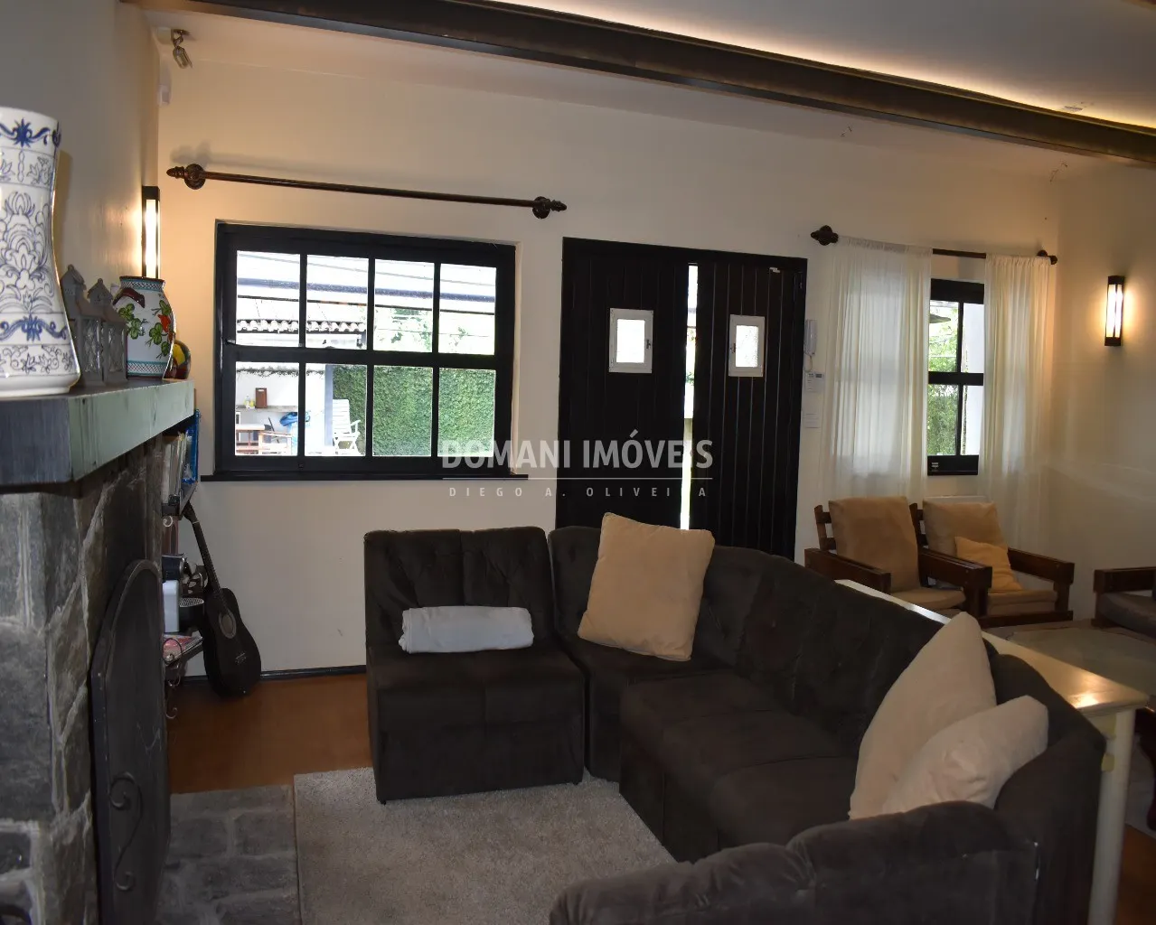 Casa à venda de 1.105 m² em Campos do Jordão, SP, Brasil
