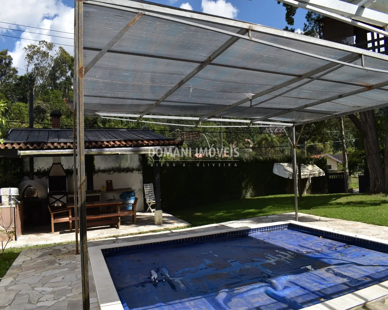 Casa à venda de 1.105 m² em Campos do Jordão, SP, Brasil