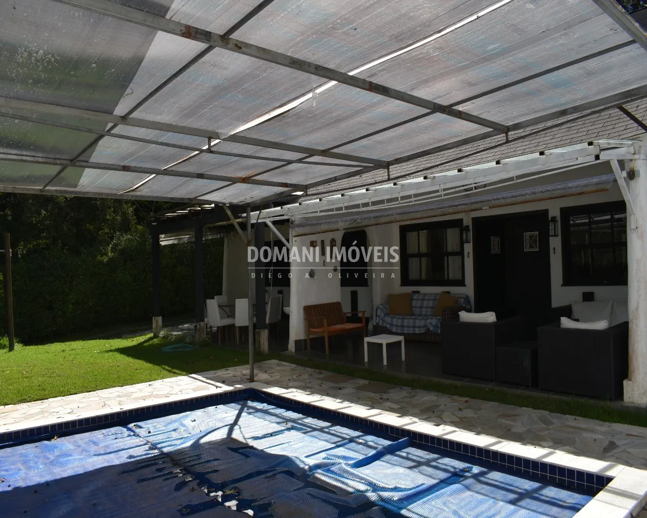 Casa à venda de 1.105 m² em Campos do Jordão, SP, Brasil