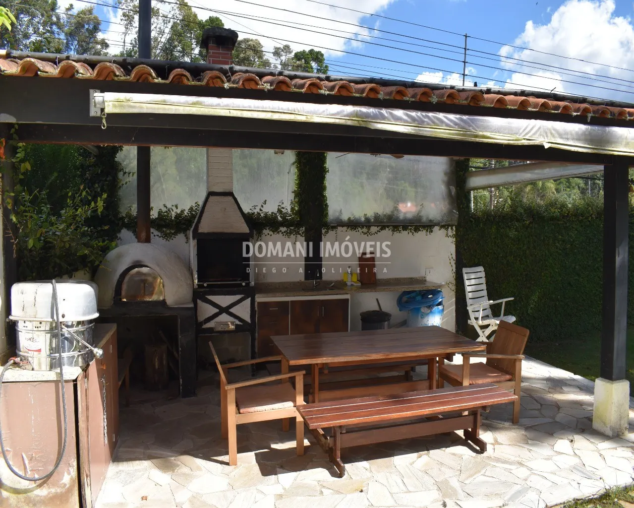 Casa à venda de 1.105 m² em Campos do Jordão, SP, Brasil