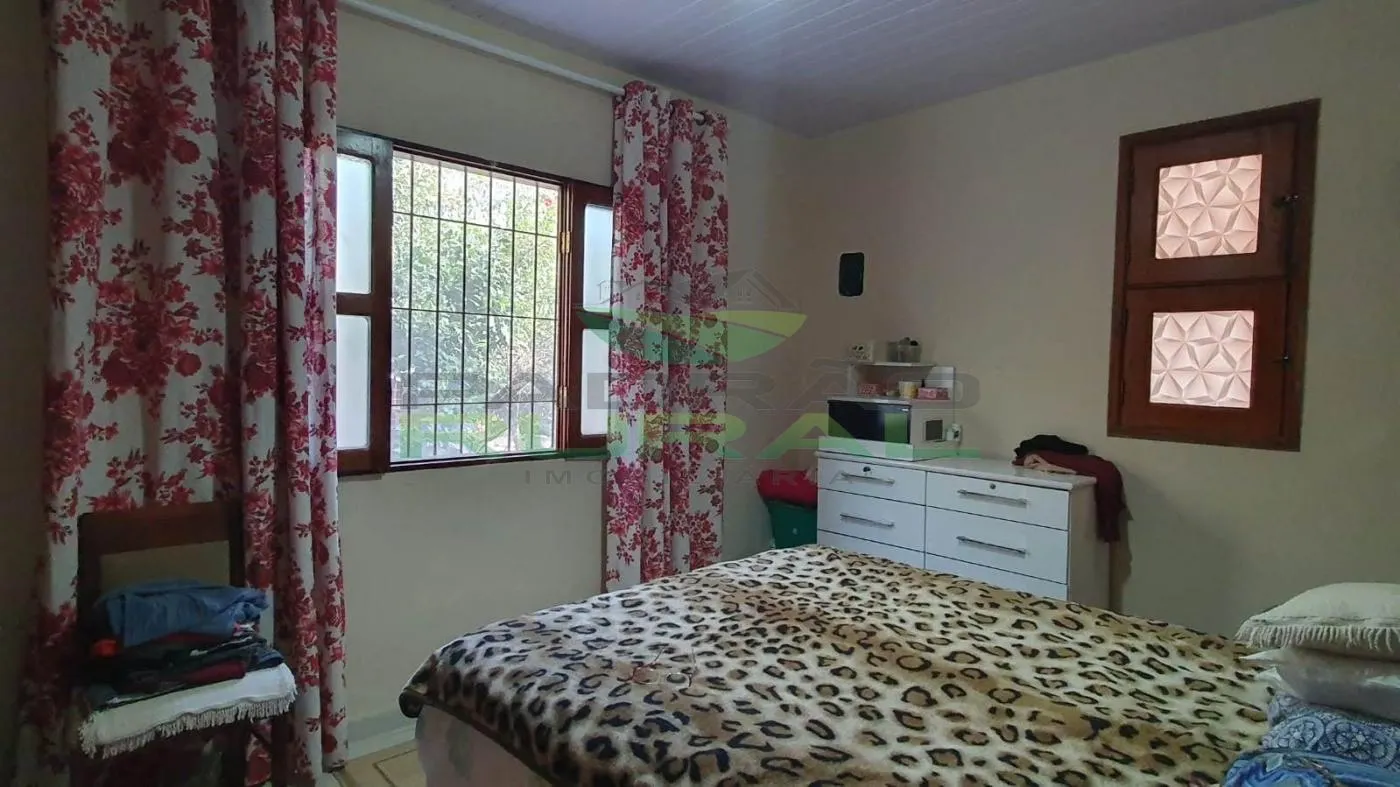 Country home for sale of 950 m² in Mairinque, SP, Brazil