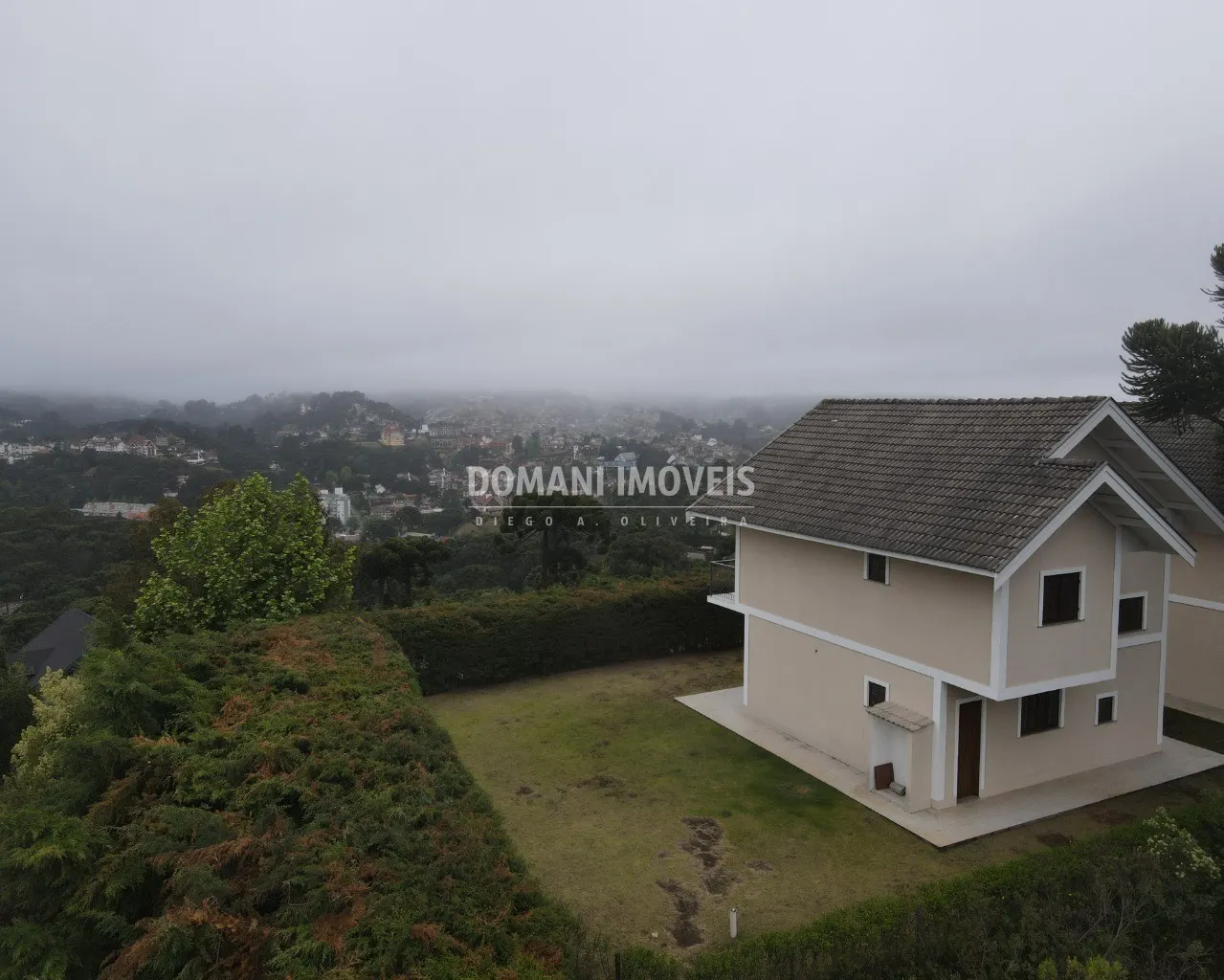 House for sale of 1,075 m² in Campos do Jordão, SP, Brazil
