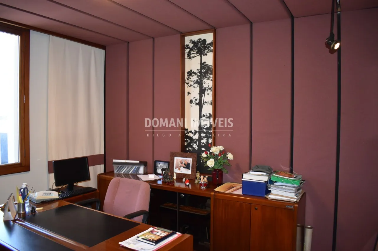 Commercial for sale and to rent of 630 m² in Campos do Jordão, SP, Brazil