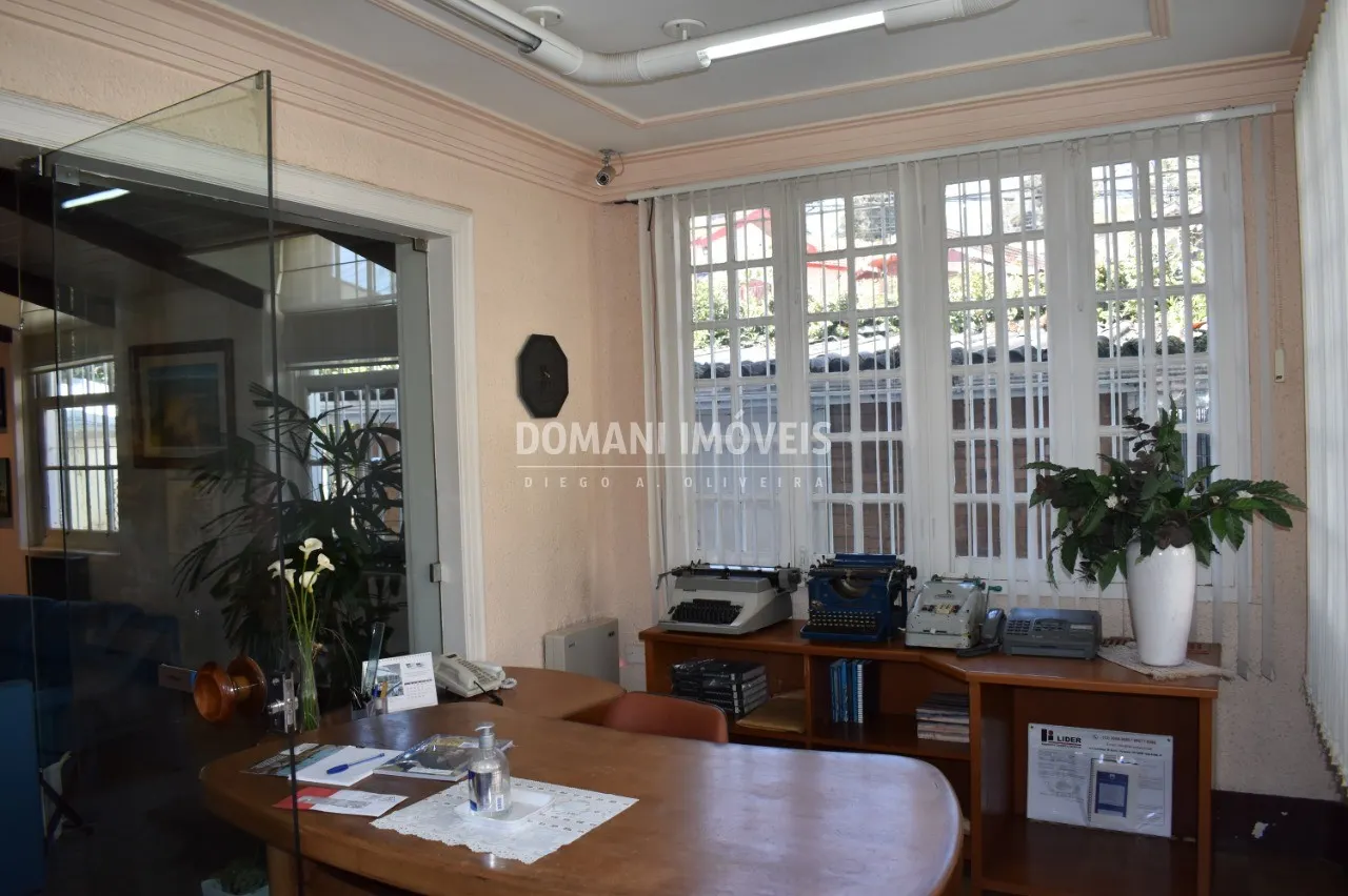 Commercial for sale and to rent of 630 m² in Campos do Jordão, SP, Brazil