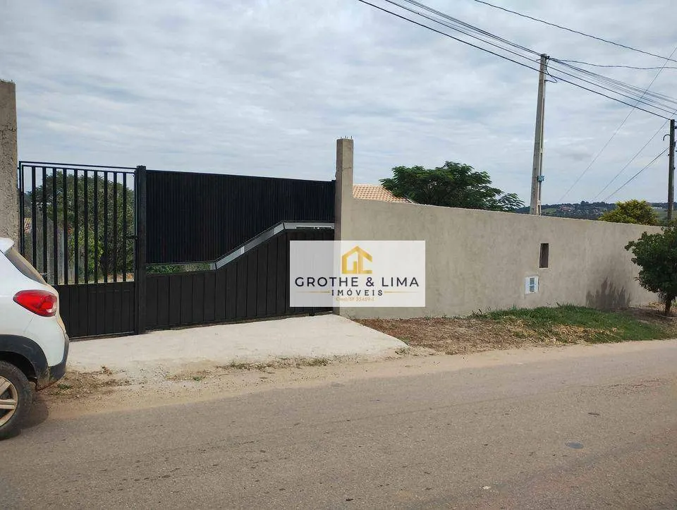 Country home for sale of 1,600 m² in Caçapava, SP, Brazil