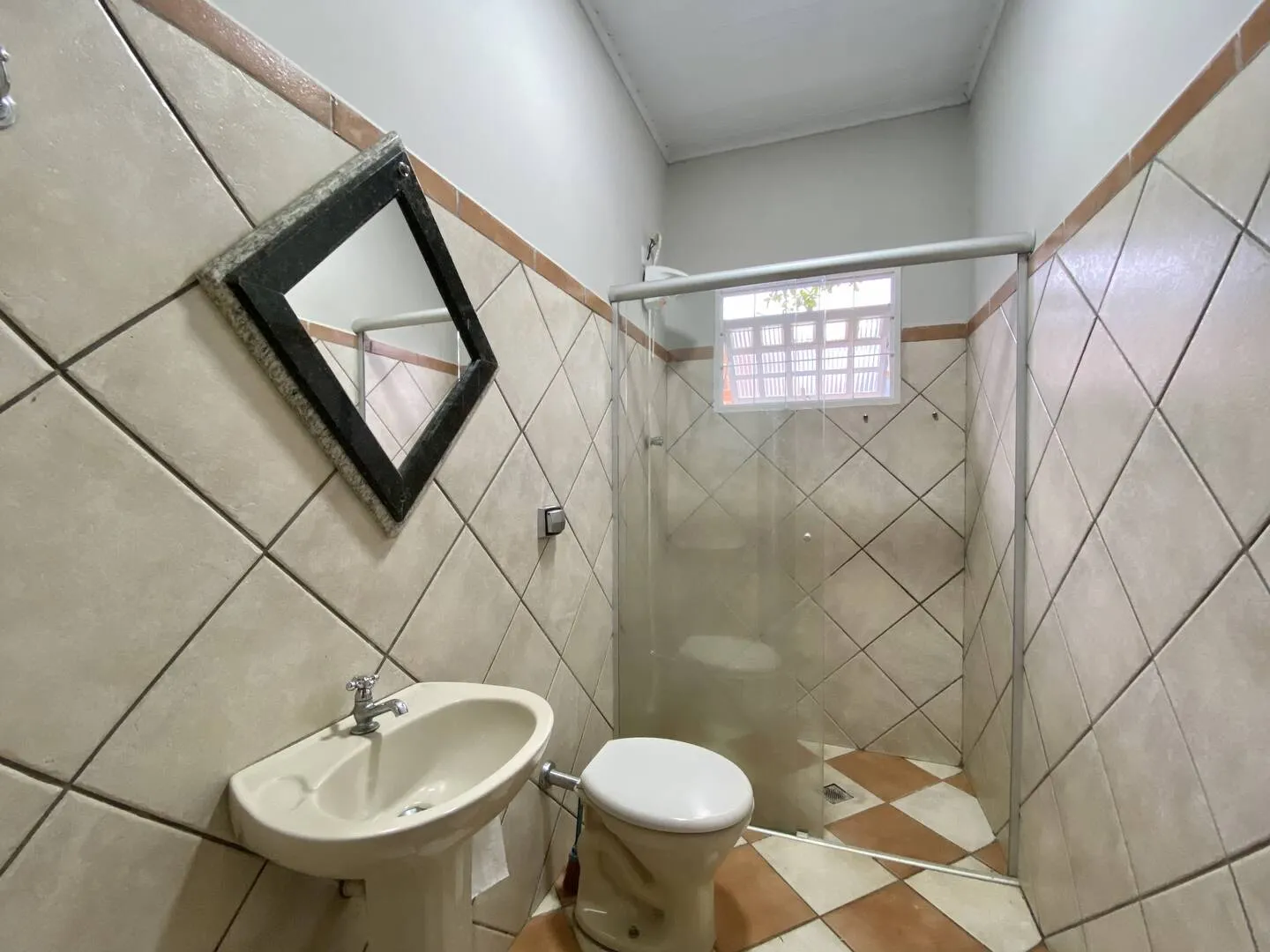 House for sale of 300 m² in Piraju, SP, Brazil