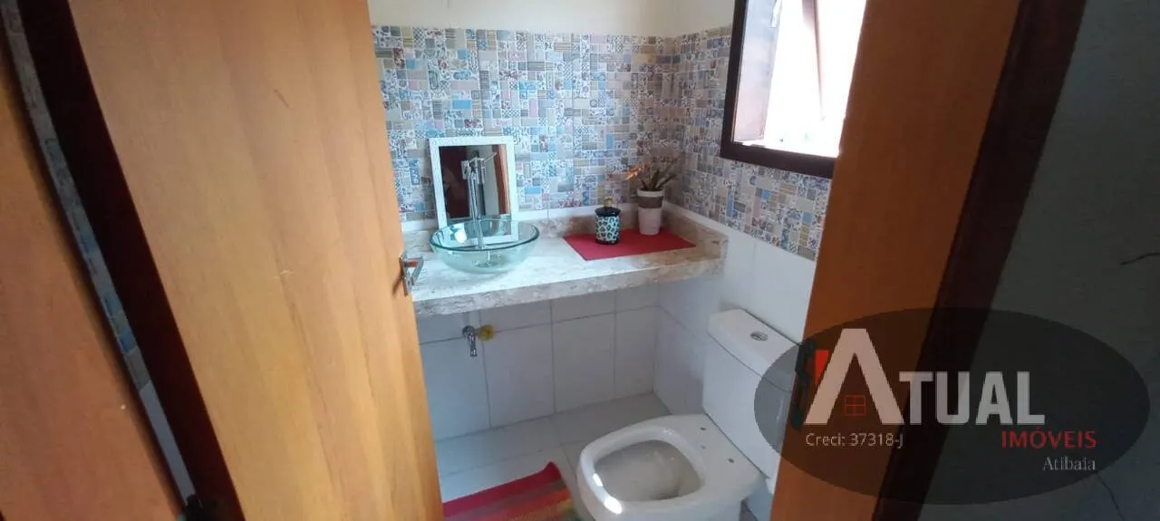 Casa à venda de 2.000 m² em Piracaia, SP, Brasil