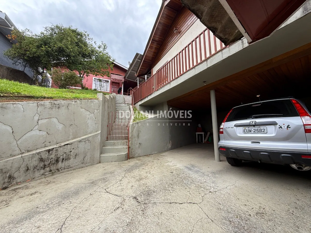 Casa à venda de 310 m² em Campos do Jordão, SP, Brasil